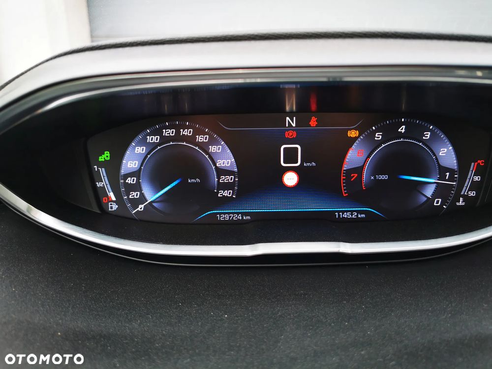 Peugeot 3008 1.6 THP Allure S&S EAT6 - 8