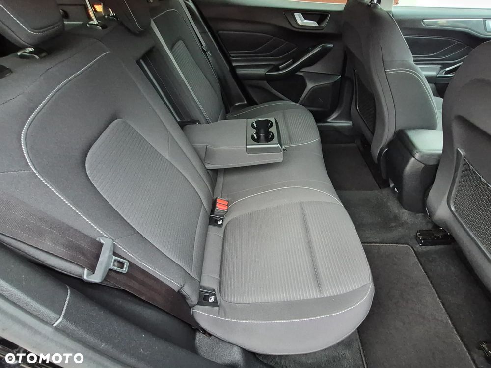 Ford Focus - 19