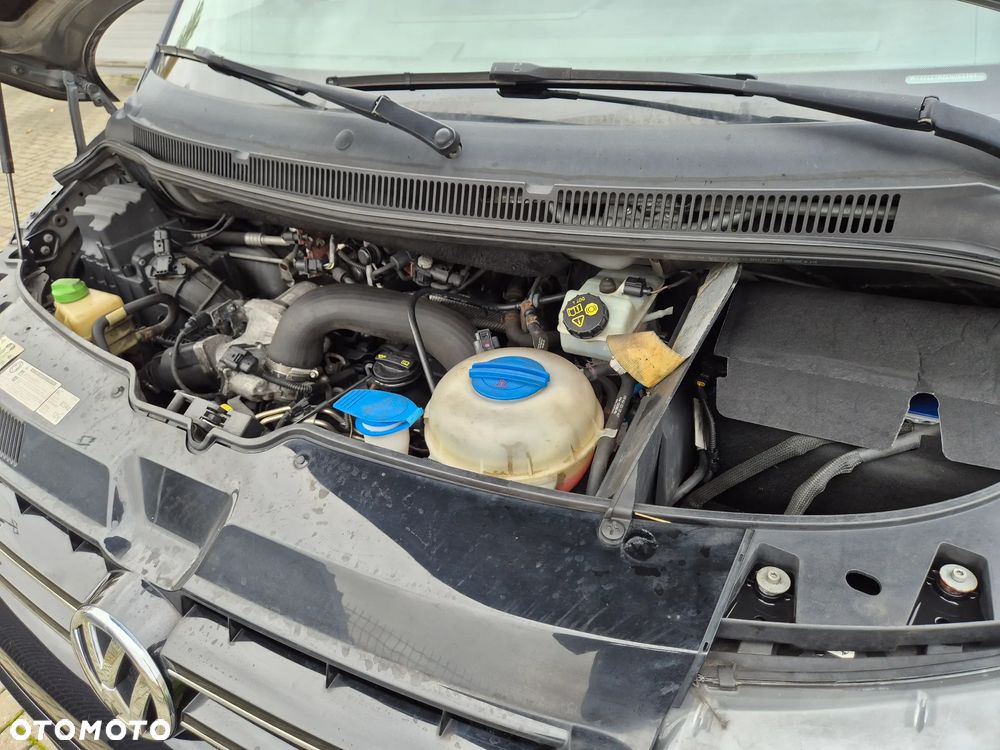 Volkswagen Multivan - 40