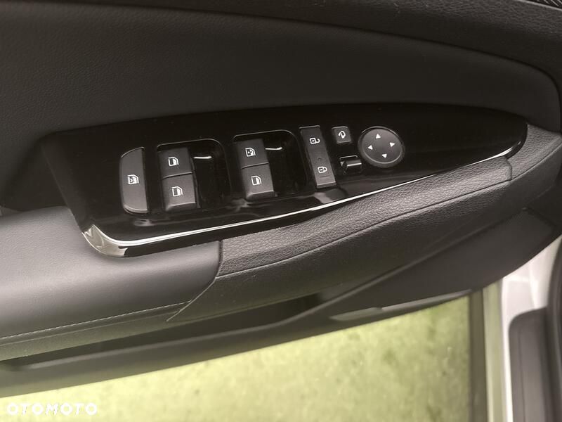 Kia Sportage - 11