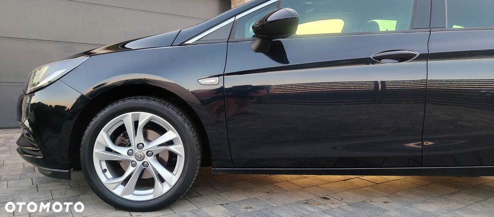 Opel Astra 1.4 Turbo Business - 12