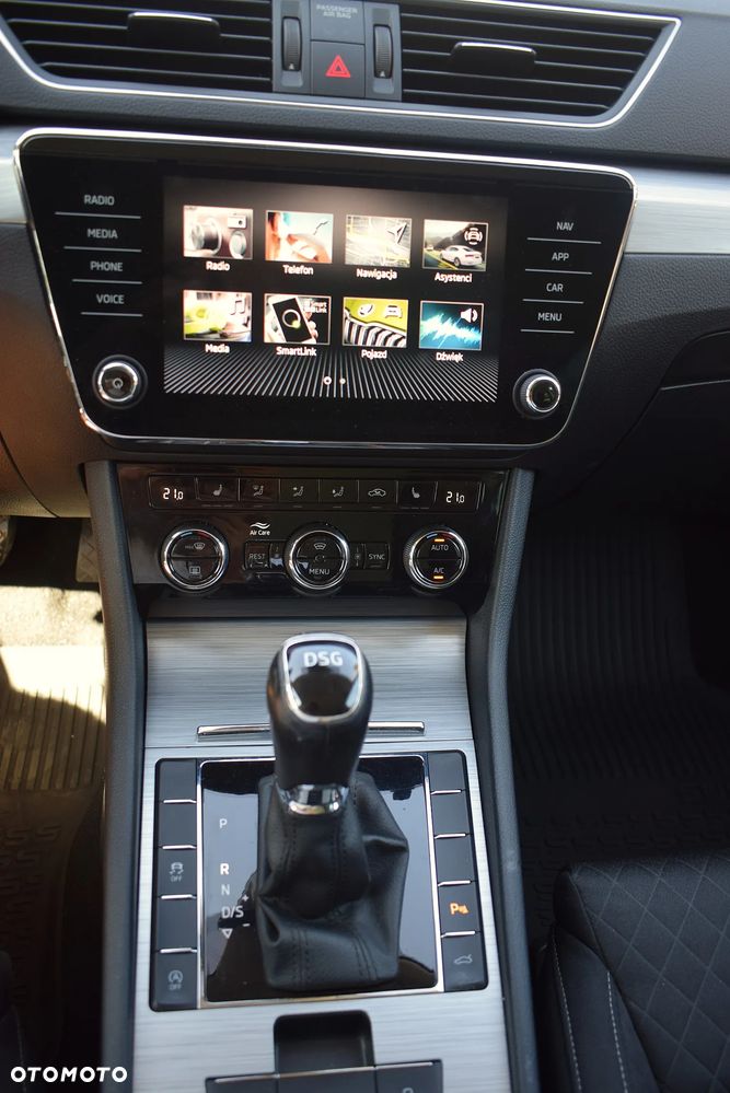 Skoda Superb 2.0 TDI SCR Style DSG - 11