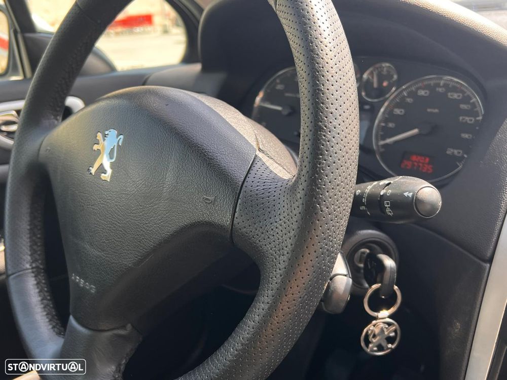 Peugeot 307 Break 1.6 HDi XS Premium - 23