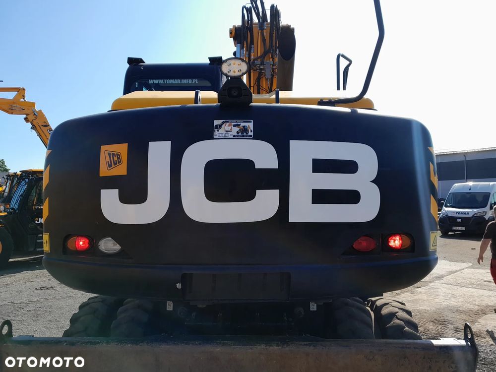 JCB JS145W - 12