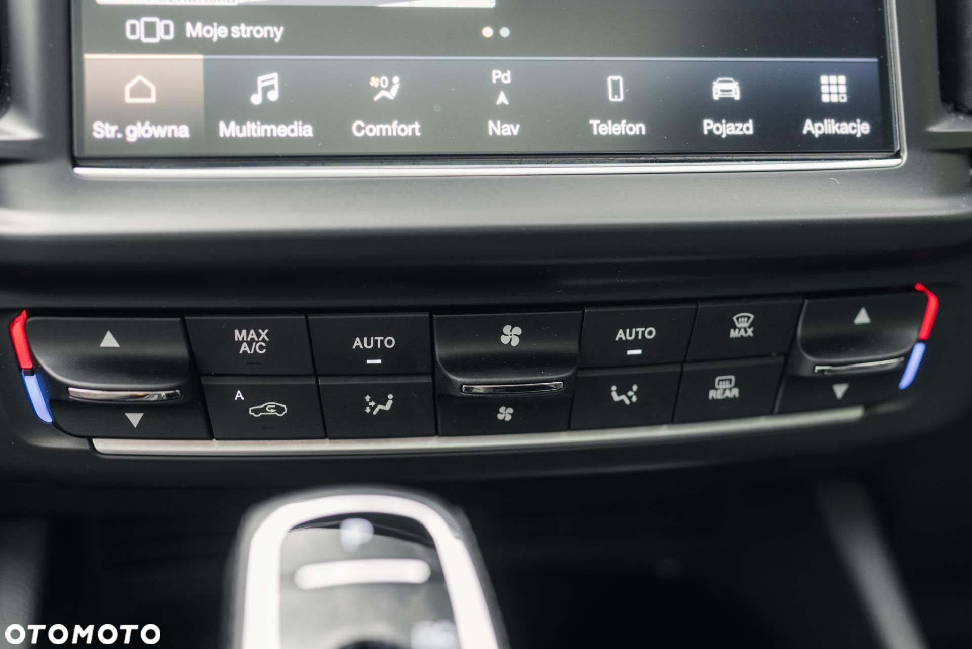 Maserati Levante Modena S - 23