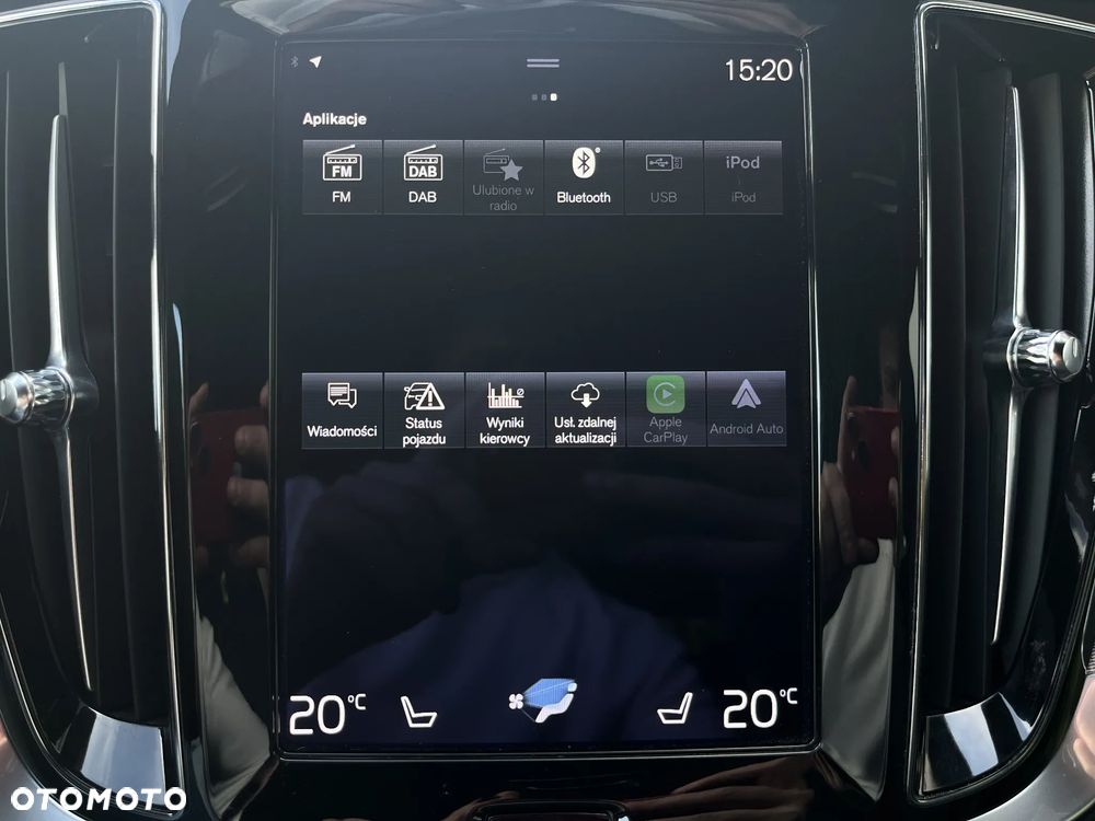 Volvo V60 B4 B R-Design - 23