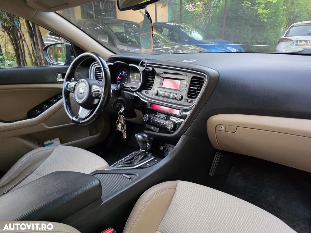 Kia Optima - 18