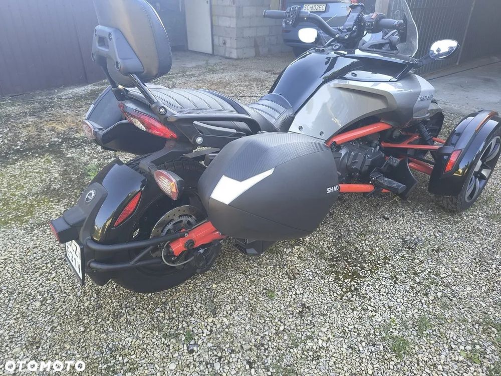 Can-Am Spyder - 5