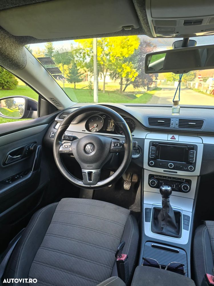 Volkswagen Passat CC - 10