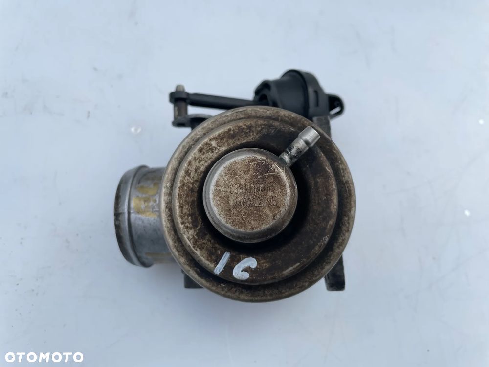 ZAWÓR EGR VW AUDI SEAT SKODS 1.9 TDI 038131501E - 1