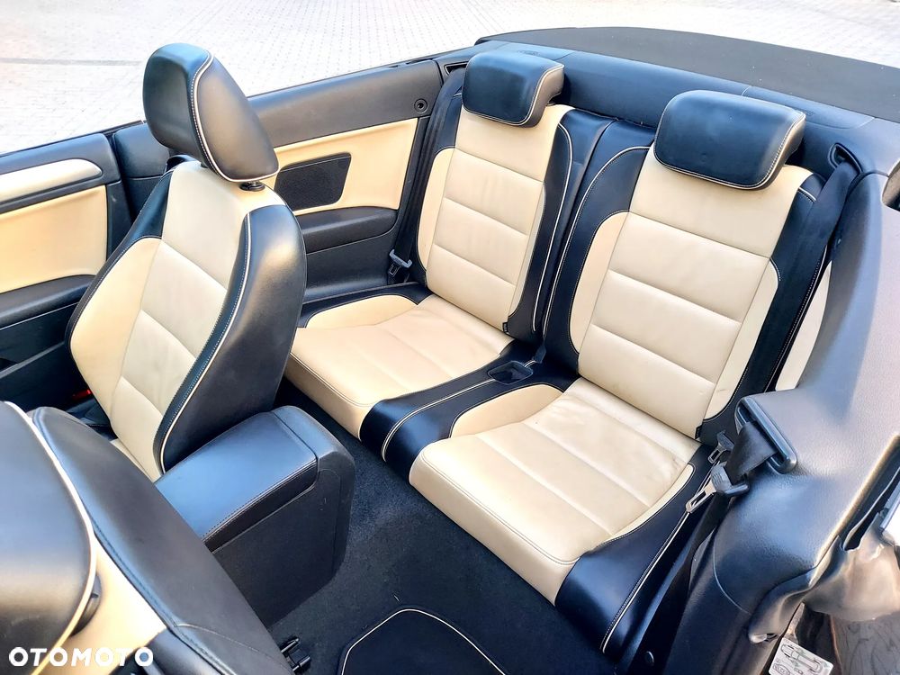 Volkswagen Golf Cabrio 2.0 TDI BlueMotion Technology - 28