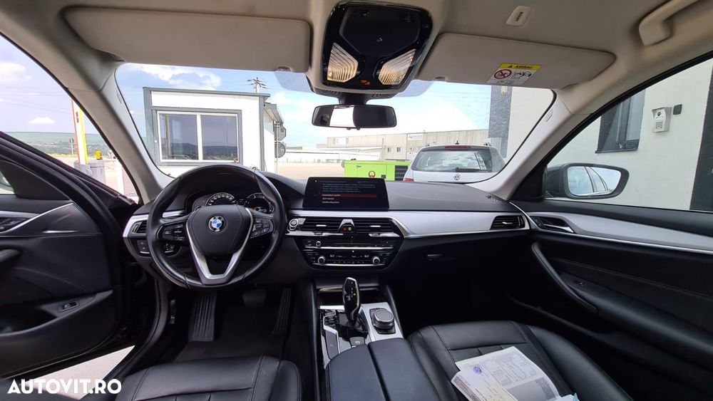 BMW Seria 5 520d xDrive AT - 5