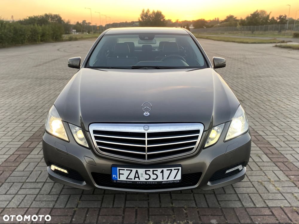 Mercedes-Benz Klasa E 200 CDI BlueEff Avantgarde - 8