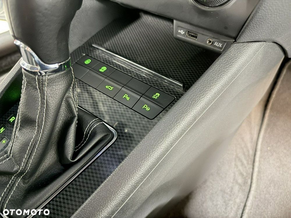 Skoda Octavia 2.0 TDI RS DSG EU6 - 17