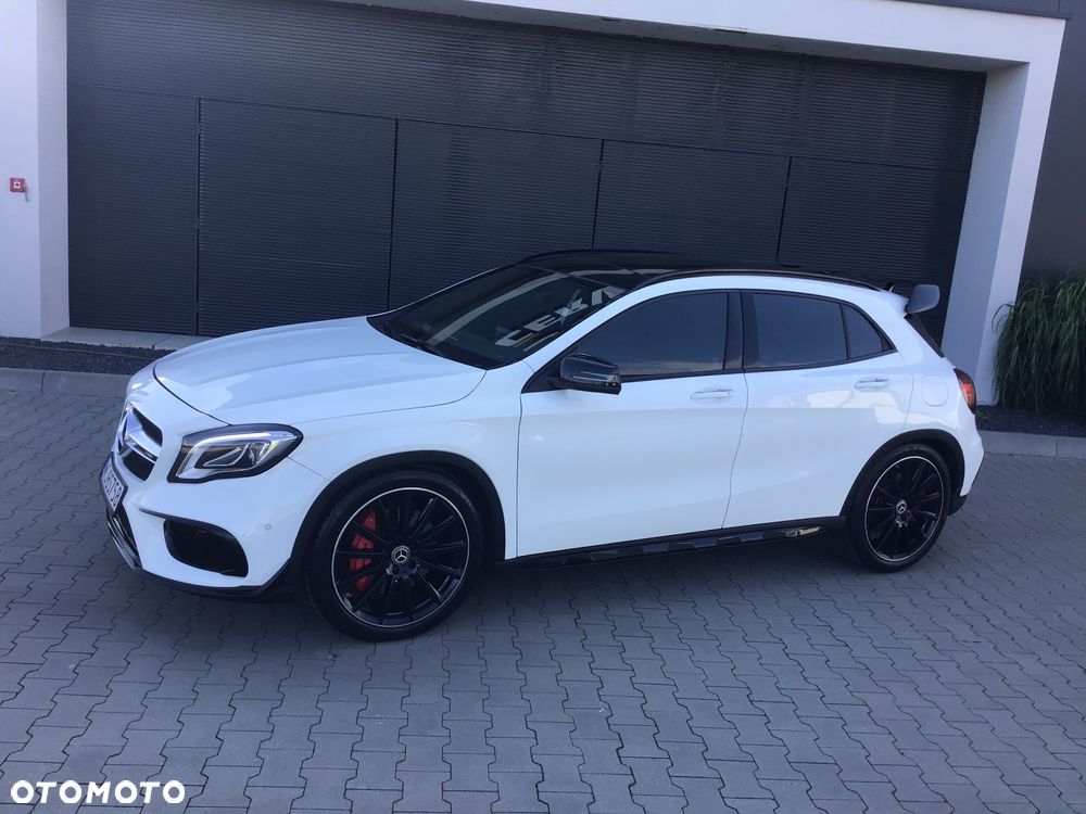 Mercedes-Benz GLA AMG 45 4Matic AMG Speedshift 7G-DCT AMG Night Edition - 9