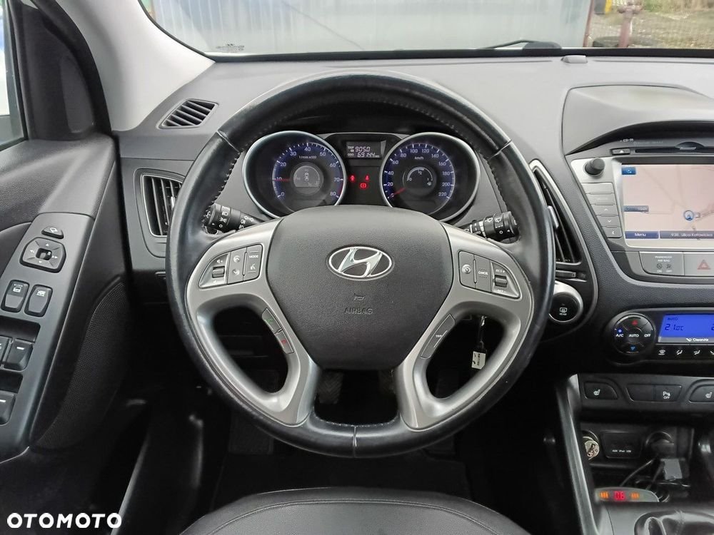 Hyundai ix35 1.6 2WD Fifa World Cup Edition - 24