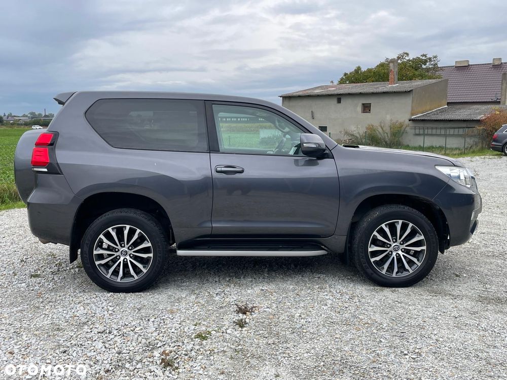 Toyota Land Cruiser 2021 photo 4