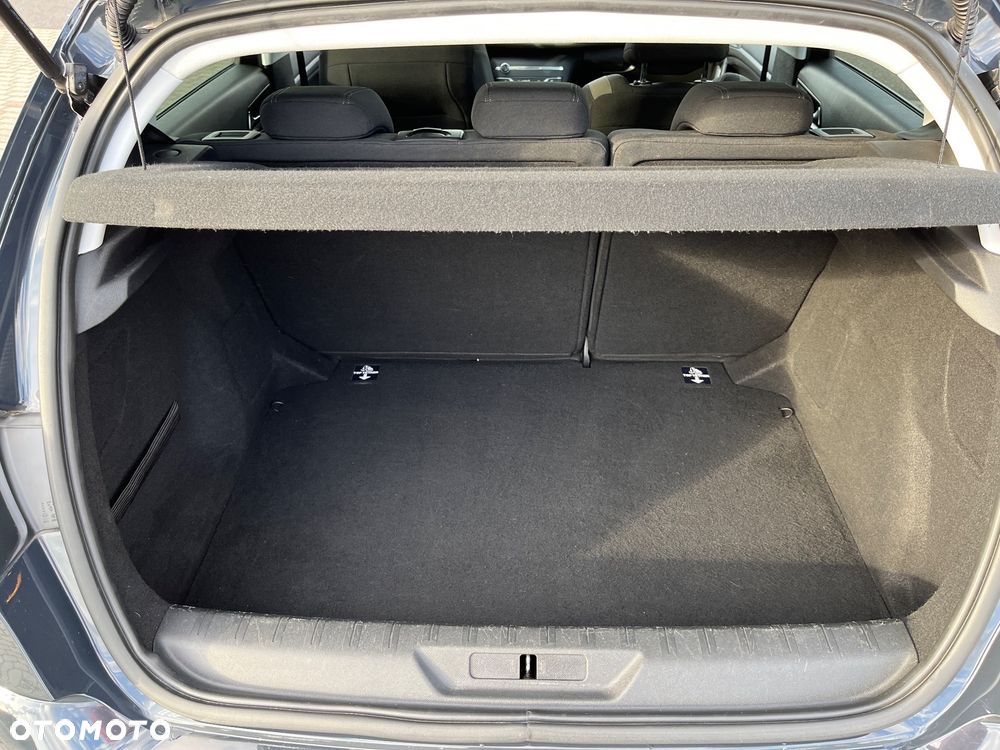 Peugeot 308 1.2 PureTech Style S&S - 11