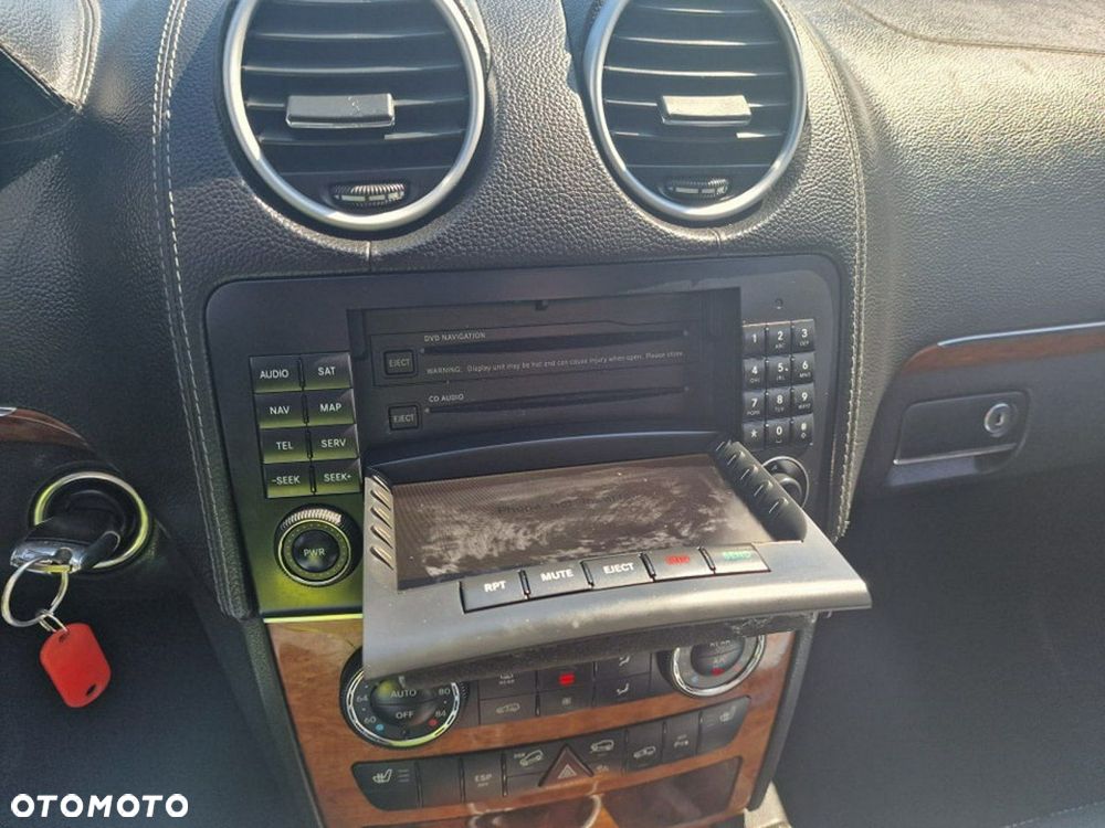 Mercedes-Benz GL - 18