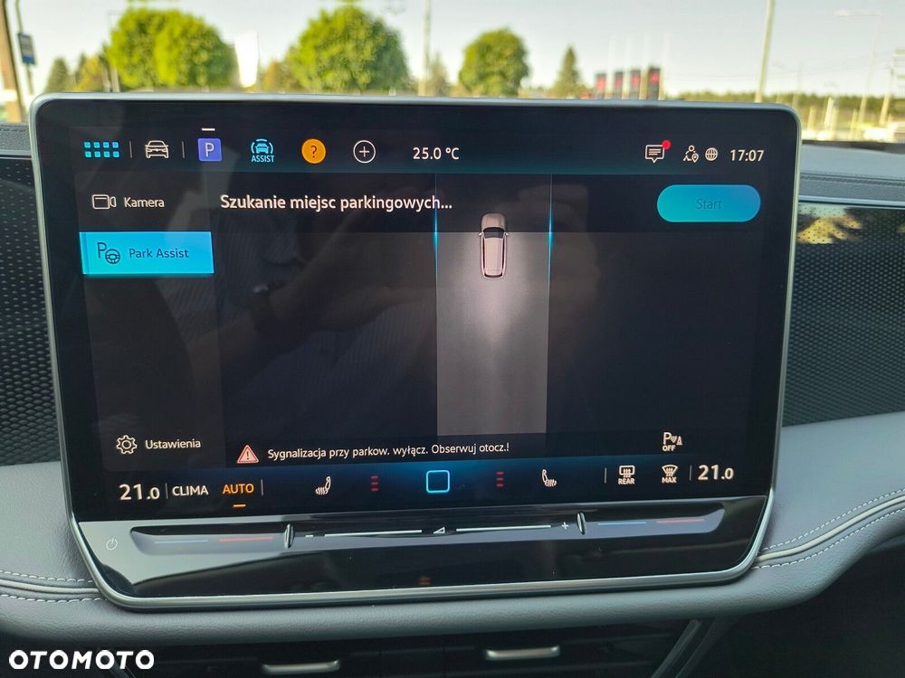 Volkswagen Passat - 34