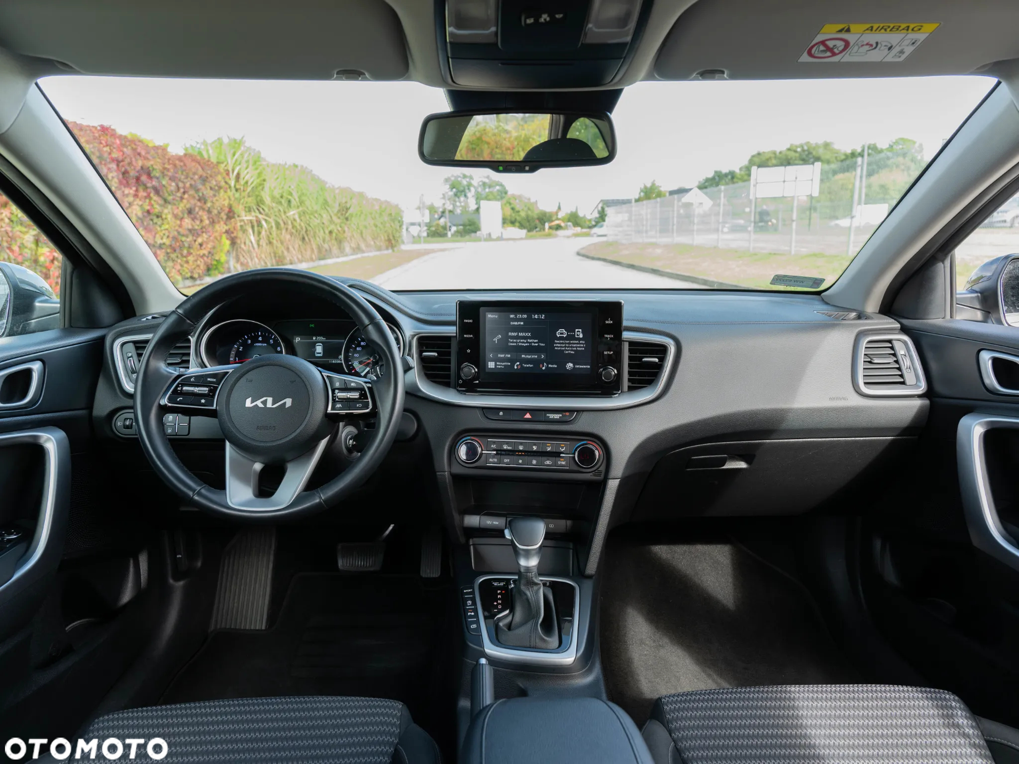 Kia Ceed 1.5 T-GDI M DCT - 23