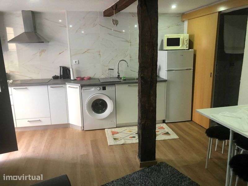 Casa em pedra reconstruída - Grande imagem: 3/12