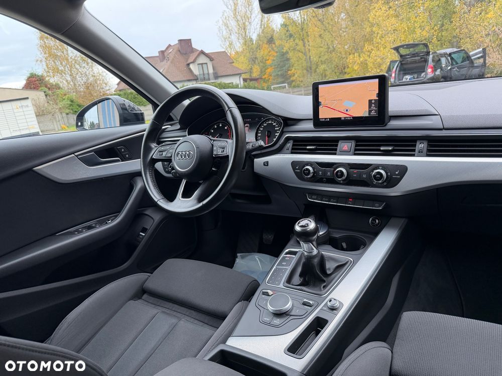 Audi A4 Avant 40 TFSI sport - 8