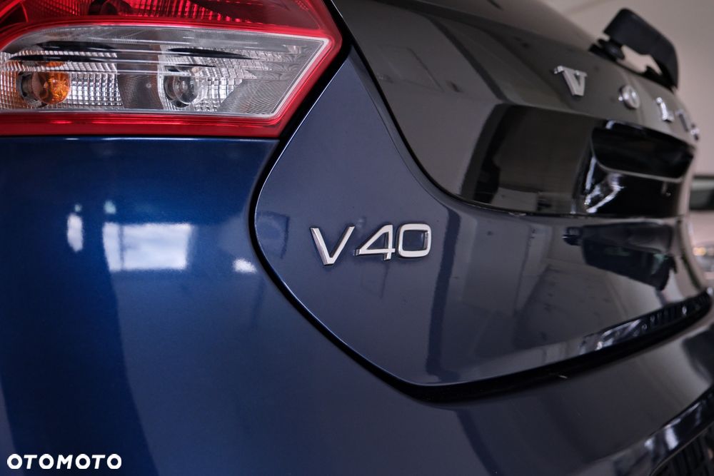 Volvo V40 D4 Drive-E Ocean Race - 7