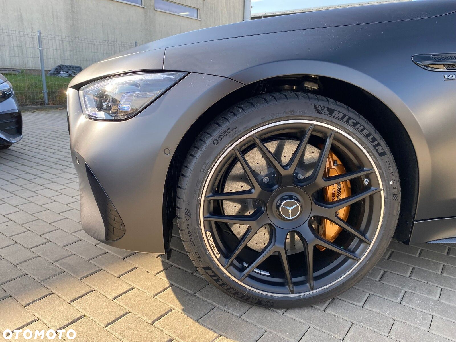 Mercedes-Benz AMG GT - 7