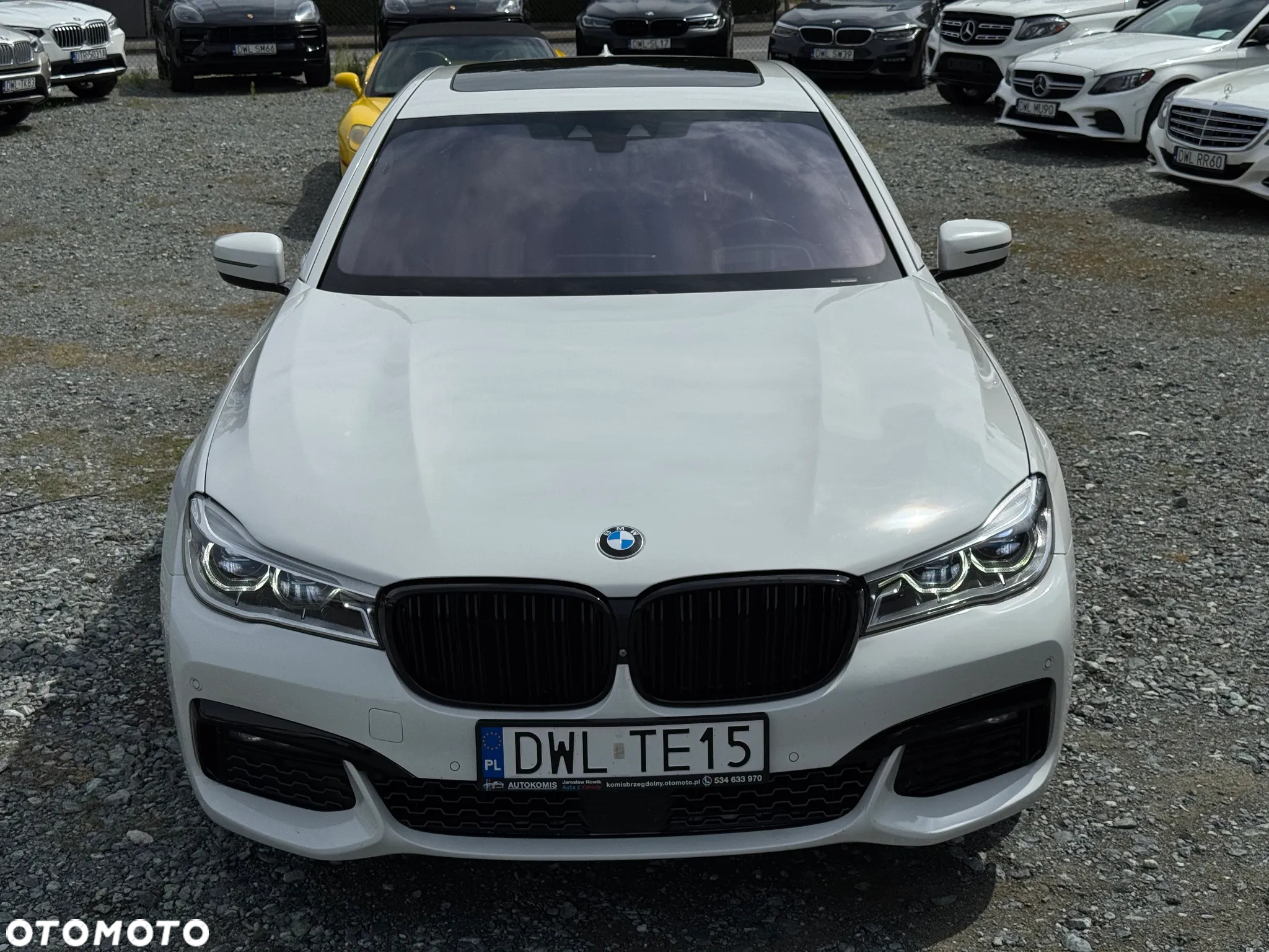 BMW Seria 7 750i xDrive - 3