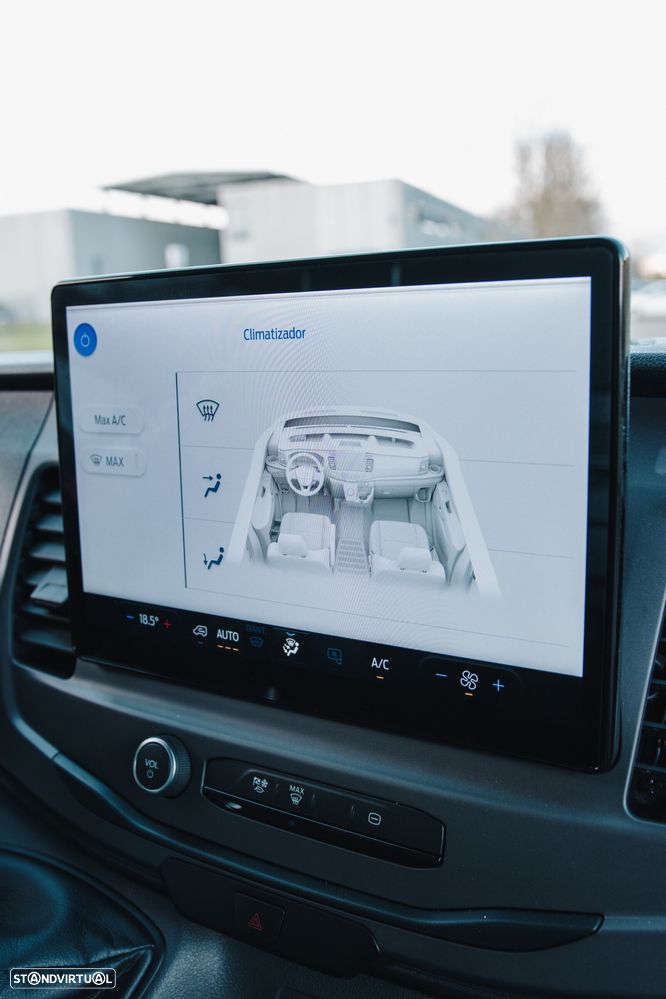 Ford Transit C/Plataforma Elevatória - 13