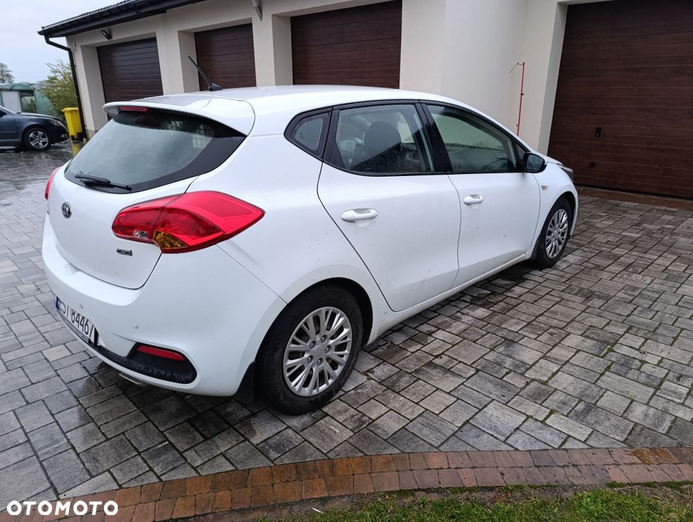 Kia Ceed - 3