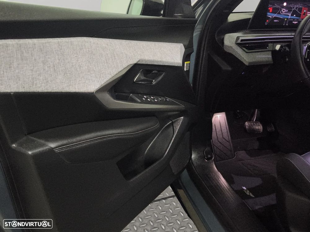 Peugeot 3008 1.2 Hybrid Allure Pack e-DCS6 - 21