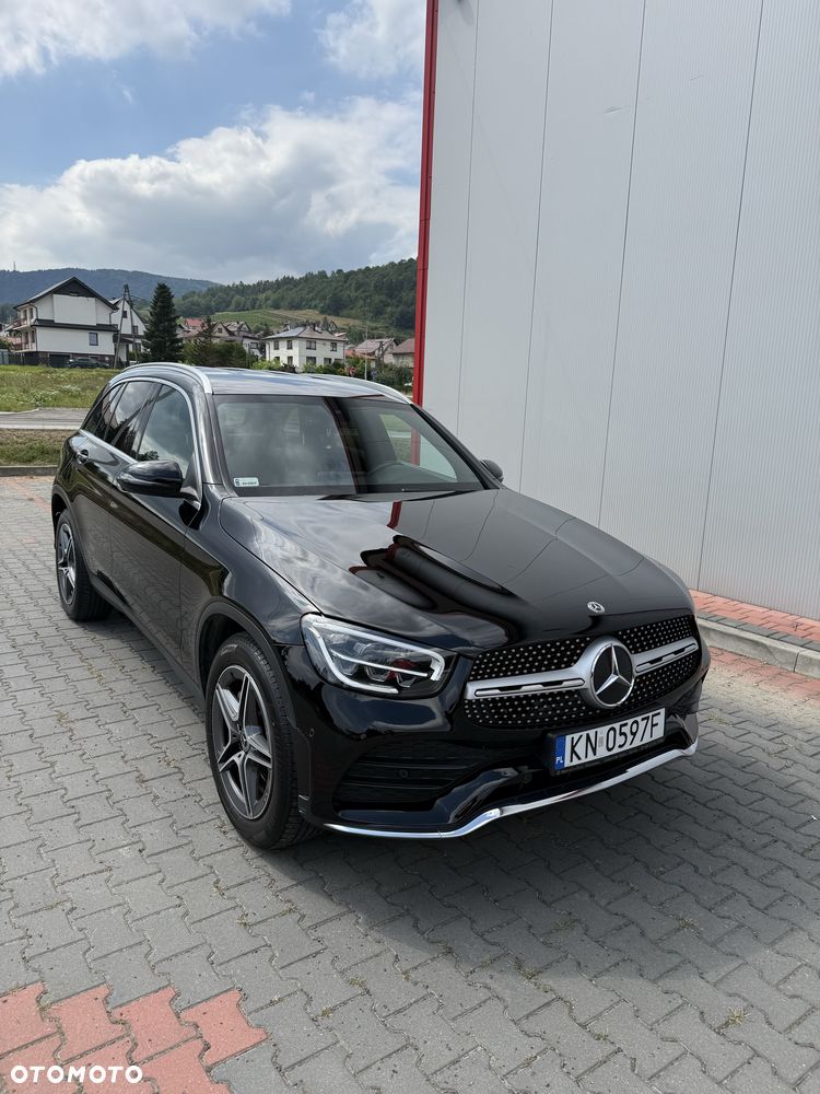 Mercedes-Benz GLC - 1