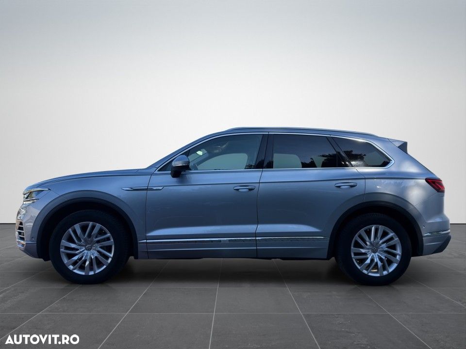 Volkswagen Touareg - 3