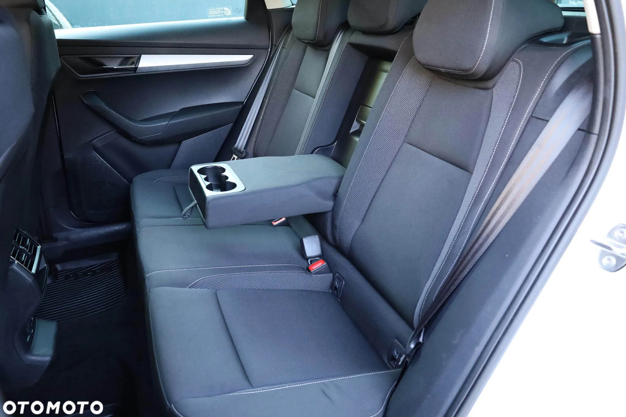 Skoda Karoq 2.0 TDI SCR 4x2 Ambition DSG - 36