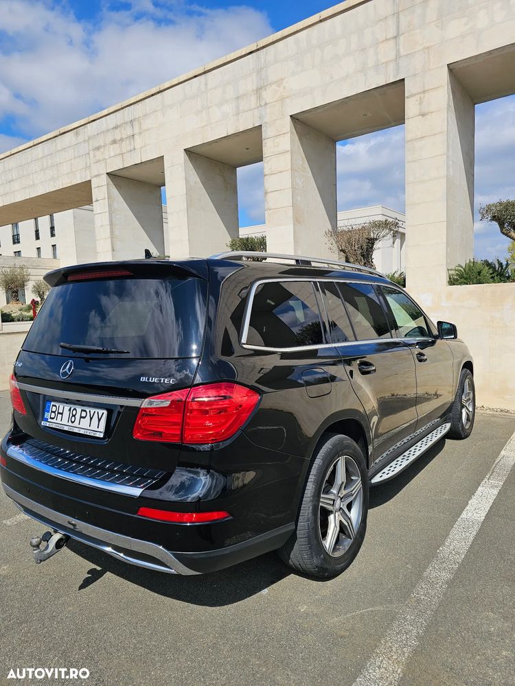 Mercedes-Benz GL - 8
