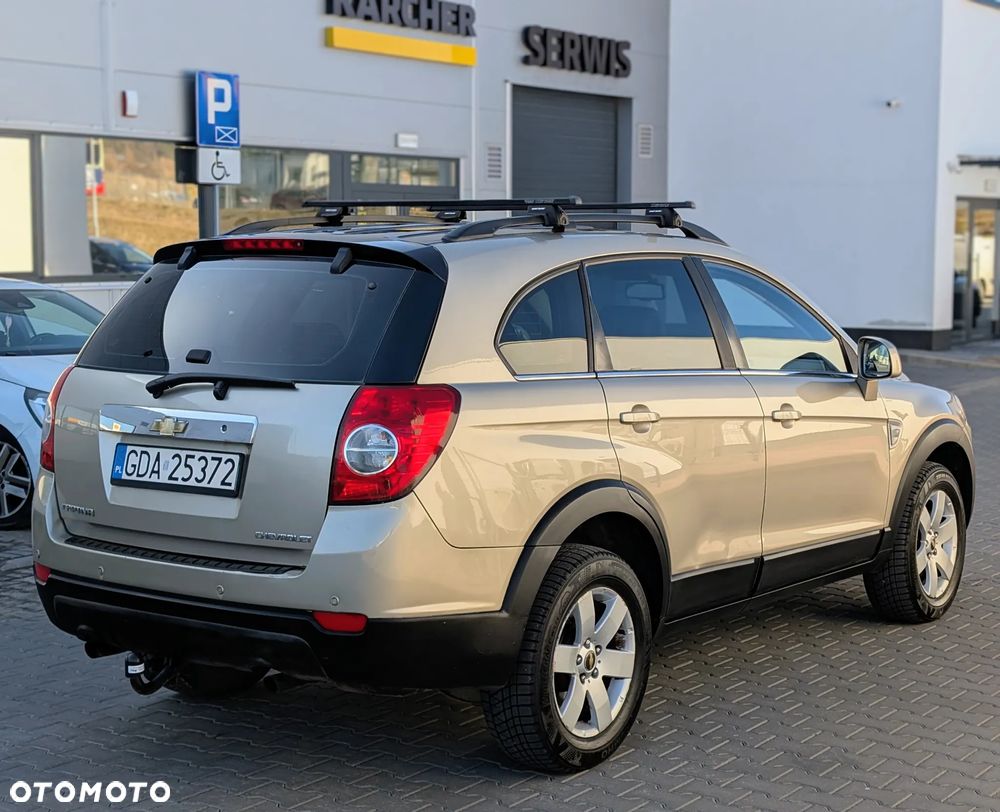 Chevrolet Captiva 2.4 4WD 7 Sitzer LT - 4