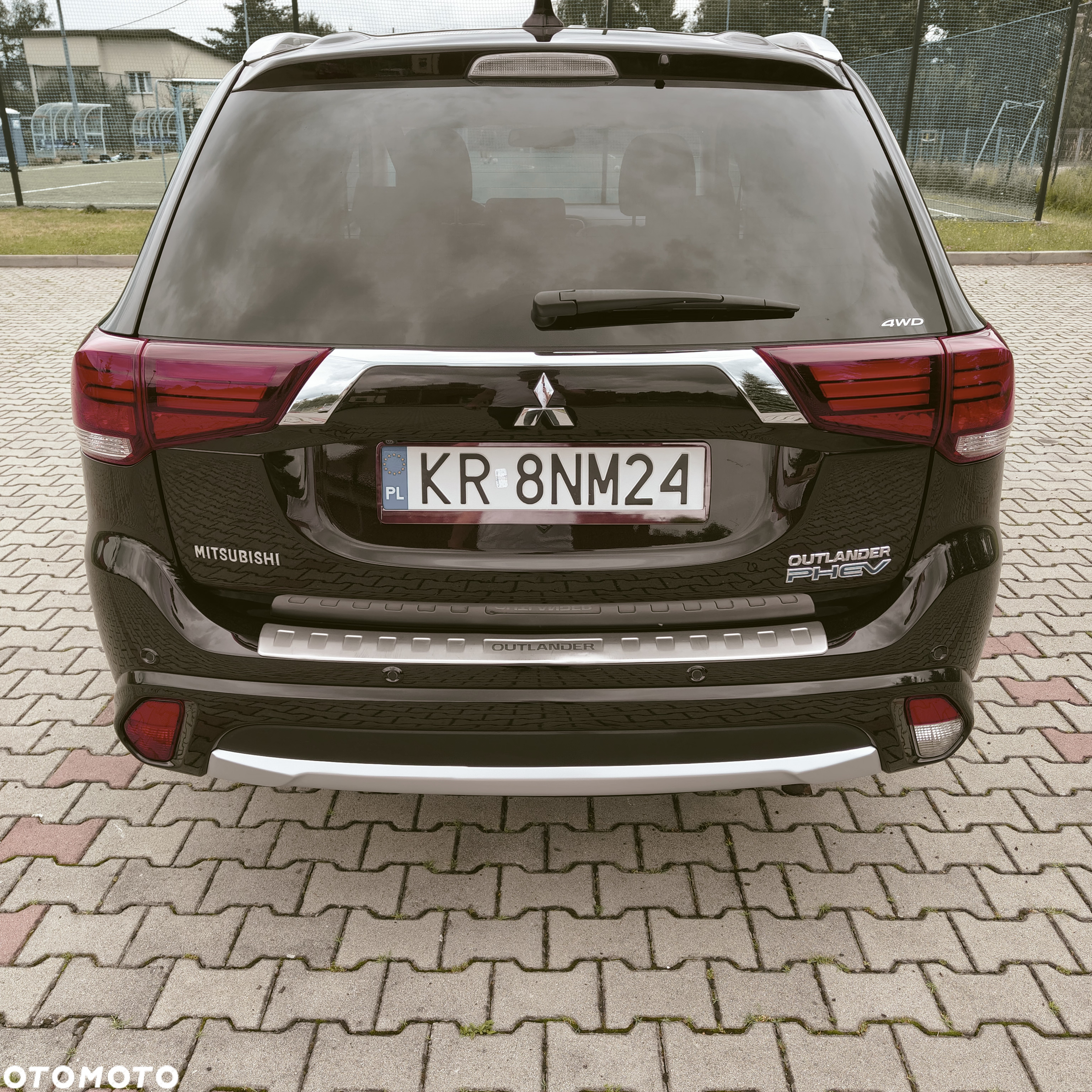 Mitsubishi Outlander - 6
