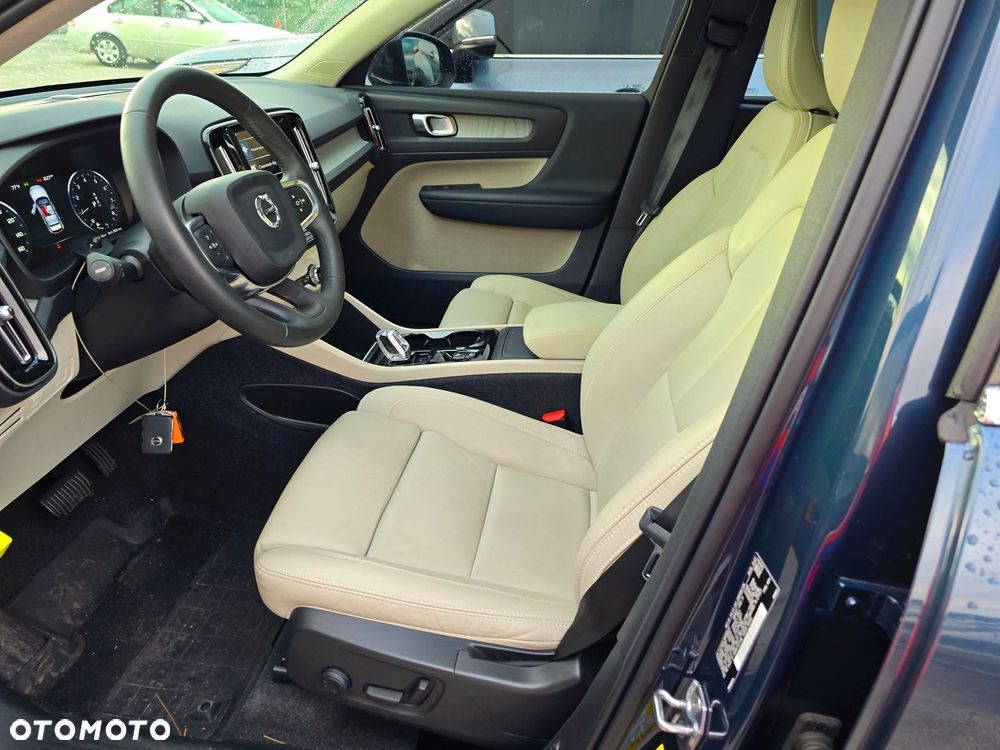 Volvo XC 40 T5 AWD Geartronic Inscription - 7