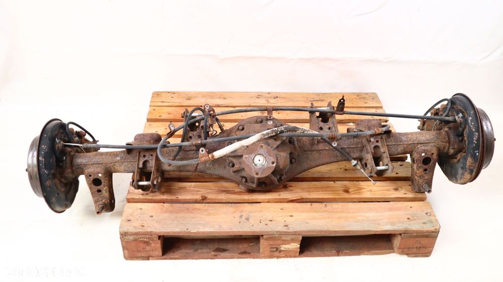 TOYOTA LAND CRUISER 200 4.5 V8 08- DYFER MOST TYŁ - 1