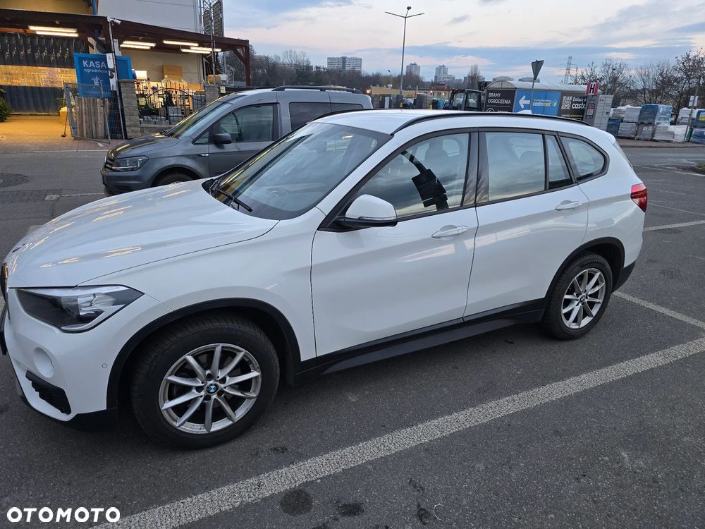BMW X1 sDrive18i - 7