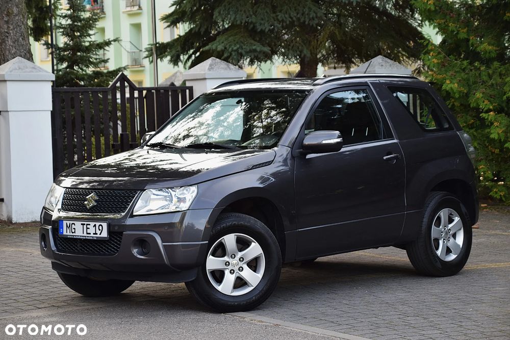 Suzuki Grand Vitara 1.6 Club - 11