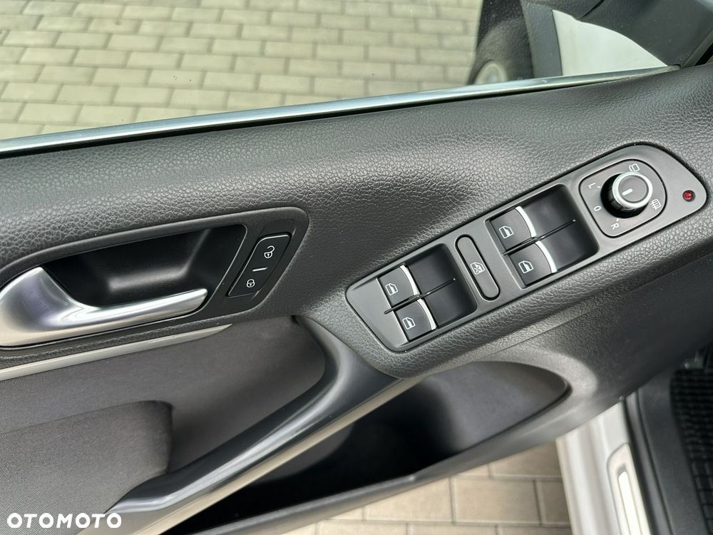 Volkswagen Tiguan 1.4 TSI R-Style - 24
