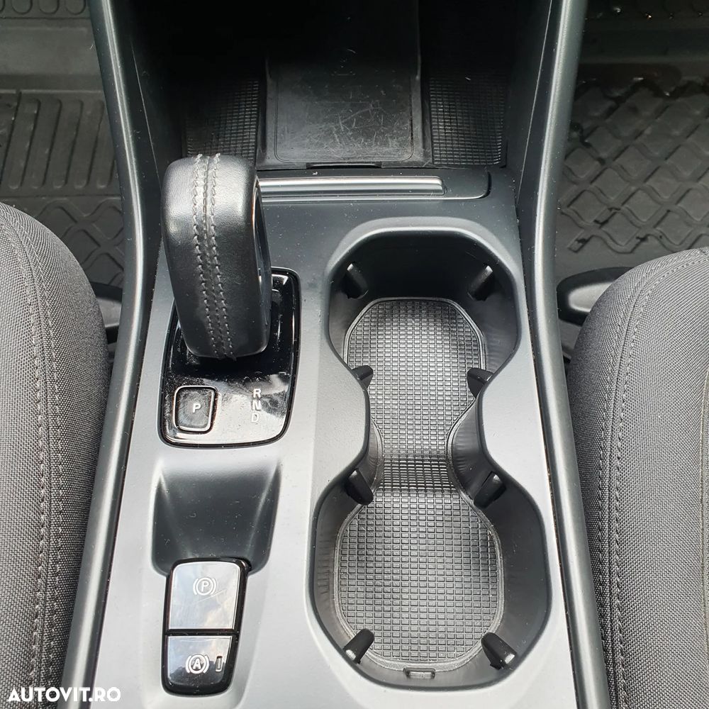 Volvo XC 40 D3 Geartronic R-Design - 19