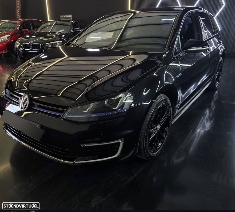 VW Golf - 1