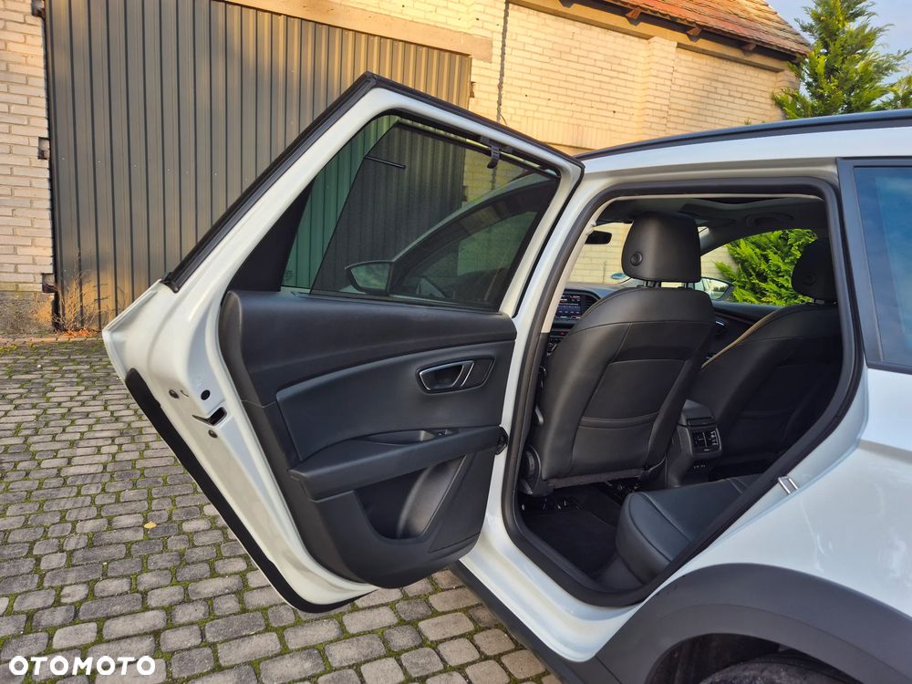 Seat Leon 2.0 TSI 4Drive DSG OPF X-Perience - 26