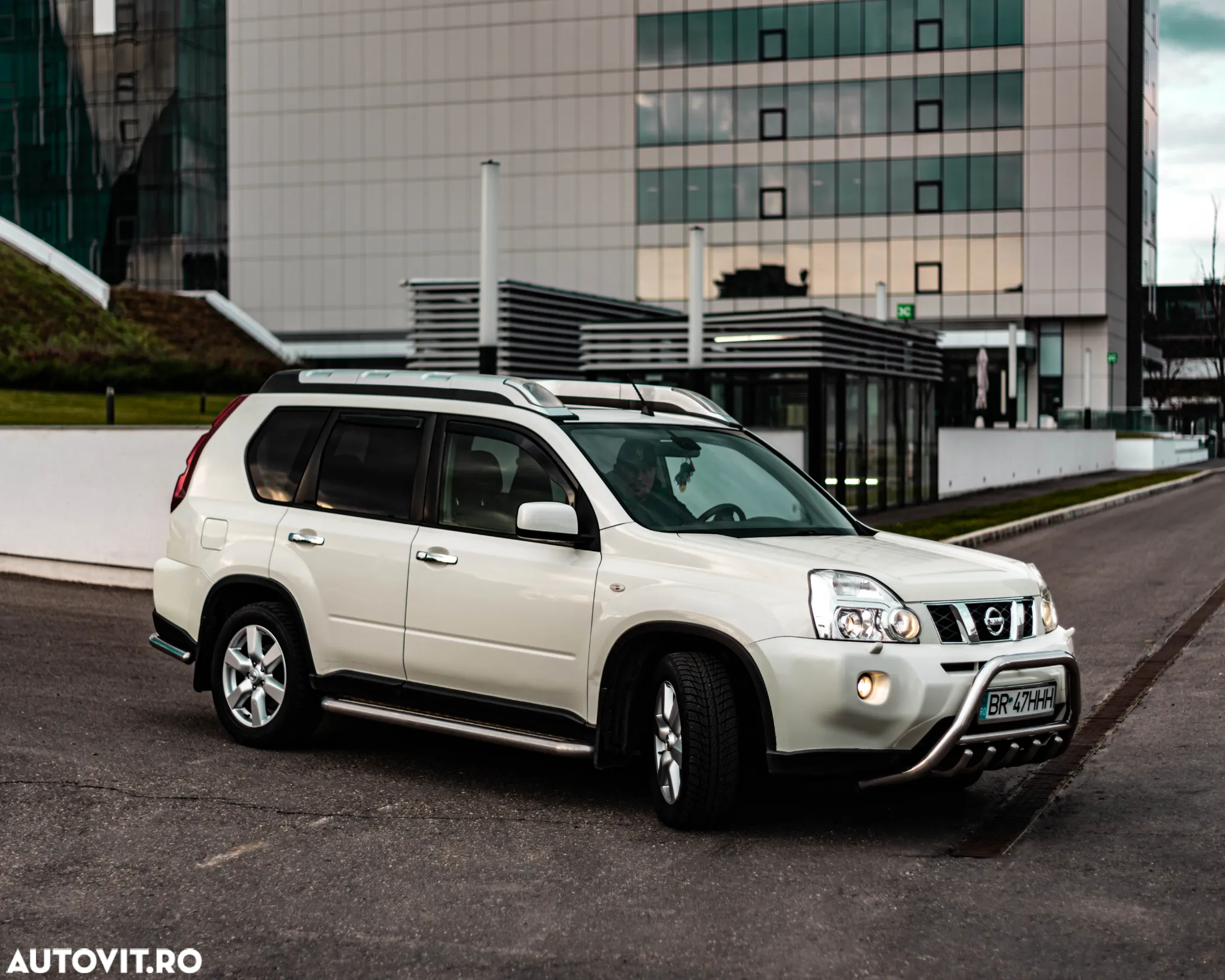Nissan X-Trail 2.0 dCi DPF All Mode 4X4-i Elegance - 4