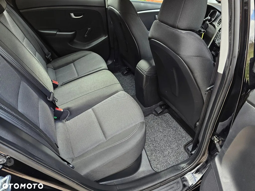 Hyundai i30 1.6 Fifa World Cup Edition - 26