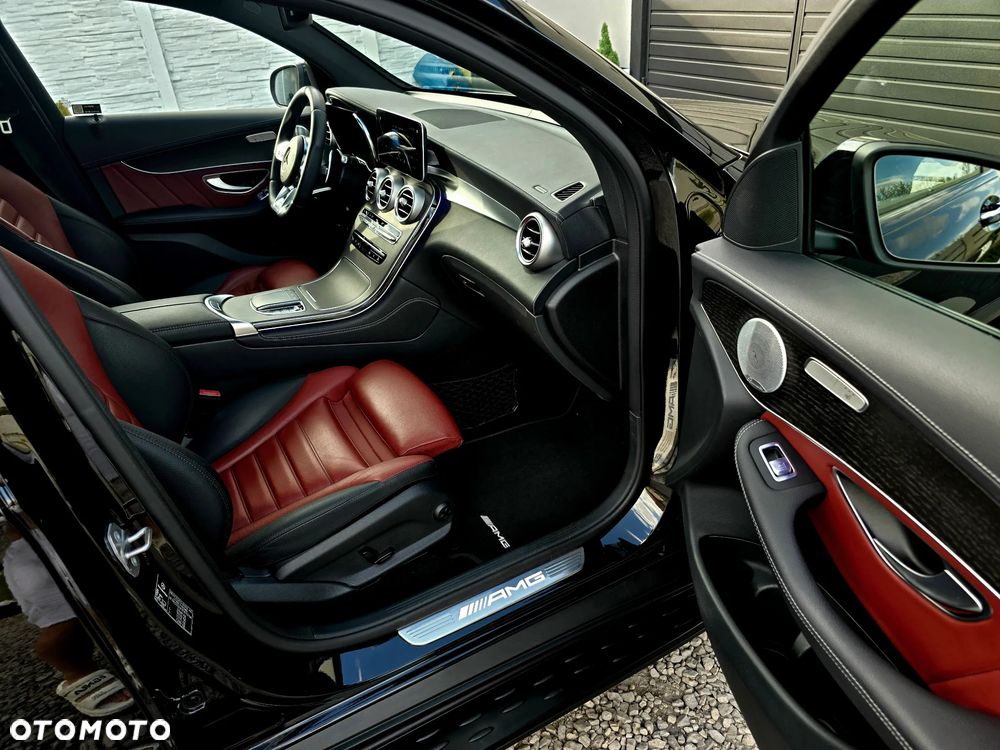 Mercedes-Benz GLC - 22